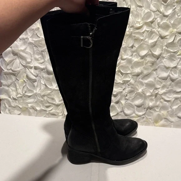Born Black Boots with Zipper - Picture 3 of 4